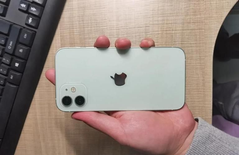 ios12.1.2系统流畅度实测对比老版本