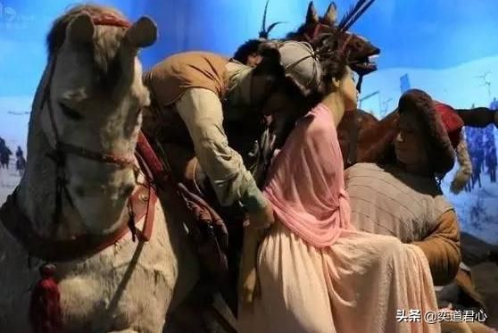 三国志11：将士们面对漫长又枯燥的行军如何解决自己的生理需求？