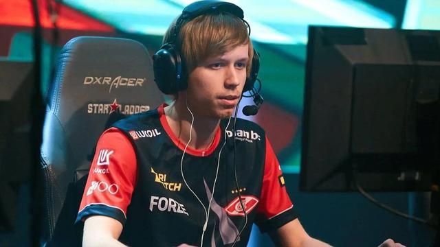 主办方放低下身段,彻底无视色诱,举办史上最离谱的CS电竞比赛