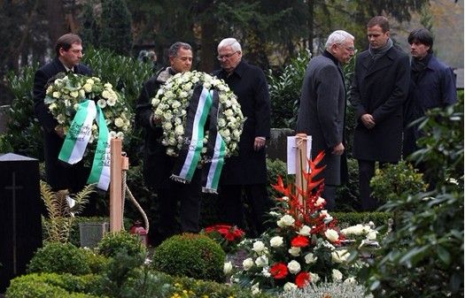 祭拜诺森德的长者诺森德的长者们在等你吗