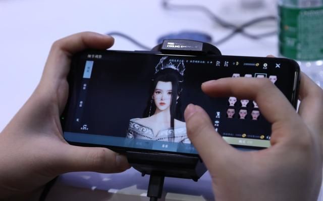 给二游玩家上点强度，剑网3无界试玩人山人海，成最期待“新游”