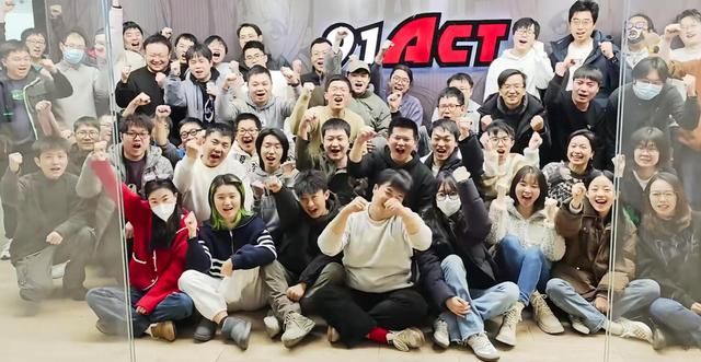 这家宣布倒闭的公司,没想到22天后就复活,第二天还拿下了版号!