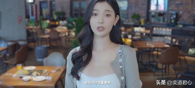 完蛋我被美女包围移动端上线，真人恋爱游戏整条赛道的生死之战！