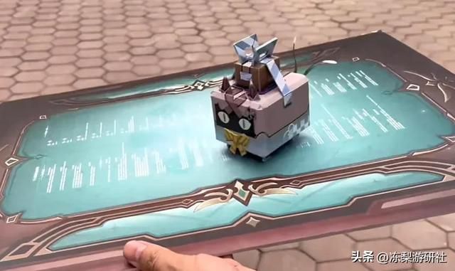 原神绮良良正式出圈？上万人赶来交作业：离谱、实用手工周边并存