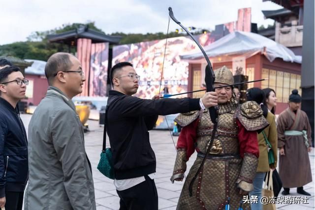 一场游戏比赛，为何被央媒点名表扬？三国爱好者道出真相