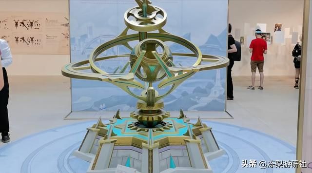 法国惊现占地三层展厅，摆满枫丹原画和巨型周边，该国人羡慕了？