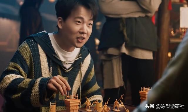 郭麒麟官宣代言《三国志·战棋版》,不按套路出招惊喜连连