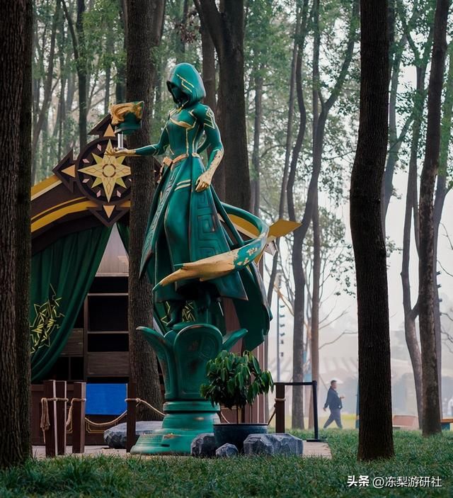 新闻联播领衔,多家媒体报道三星堆,原神玩家发现了熟悉的身影