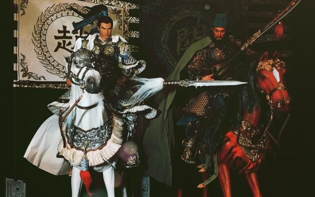三国志英杰传:五虎之首的关羽还没赵云好用,他俩究竟差在哪里?