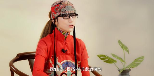 网易聘请杨丽萍为舞学总顾问,网友热评:让逆水寒滚!