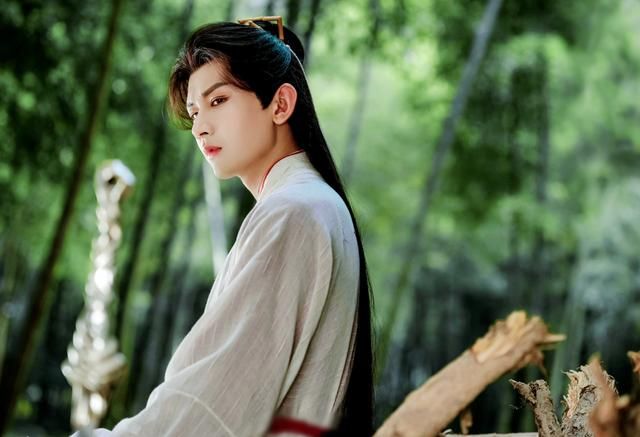 3块钱入手3套莲花楼时装,这次逆水寒真把“做慈善”焊脸上了