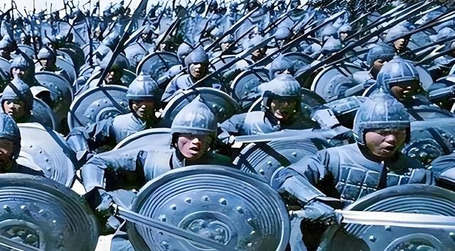 三国志曹操传：又没移动又没伤害，搞不懂还有玩家当年会喜欢步兵