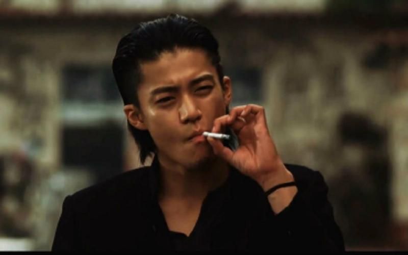 热血高校点烟,热血高校之 小说