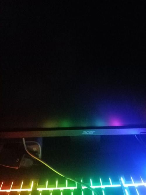 csgo进入后黑屏，csgo黑屏但一直在运行