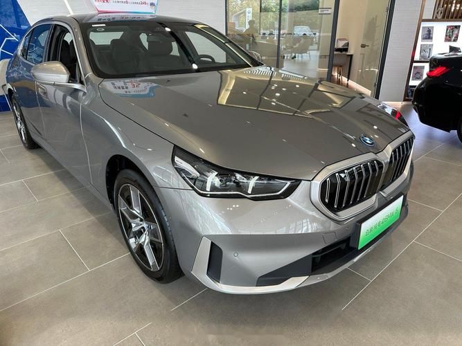 i3 330M与i5 460M,i3 330m参数