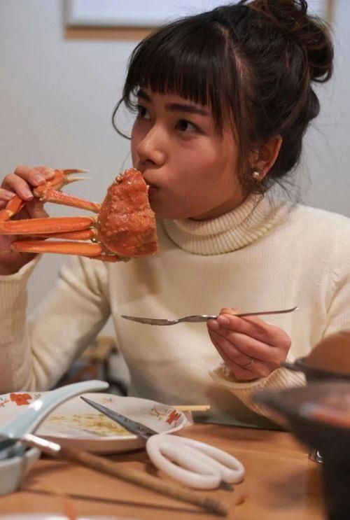 螃蟹女本人照片,下章鱼