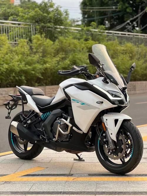 gt650摩托车价格,gt650m和gt750m性能差别大吗