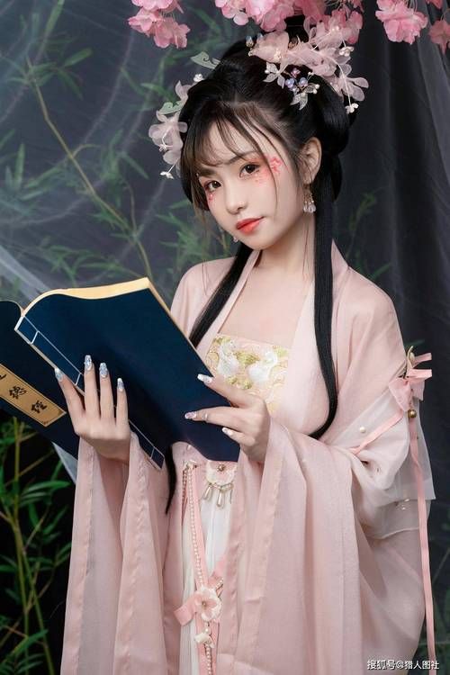 喵小吉cosplay，cosplay的好处