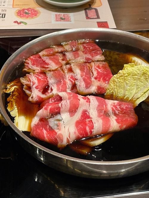 MOMO牧场寿喜锅探店：无限肉，超值还是智商税？