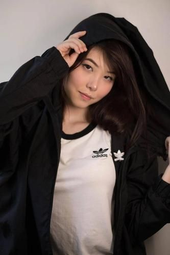 Mayumi:实力与美貌兼具的电竞女神,她的故事你听过吗?