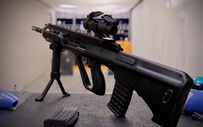 AUG A3实战表现如何?深度解析其优缺点