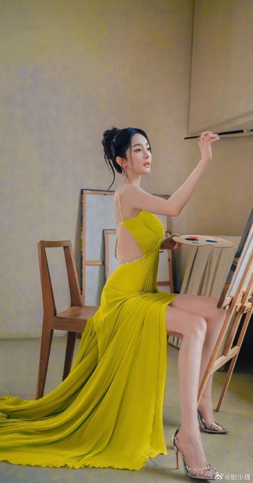 从杨幂到WOW销魂女：网络图片的传播与影响