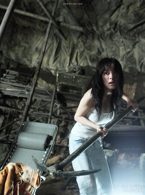 孤岛惊魂电影剧情深度解析:惊悚与求生的较量