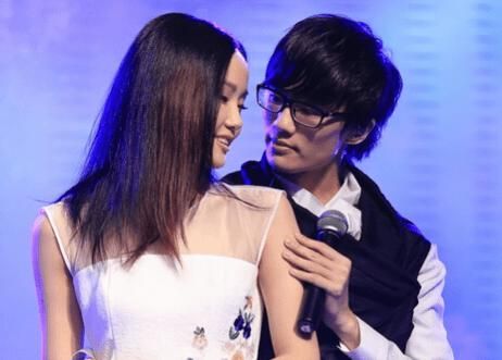 刘冬和许嵩恋爱了吗？网友：这才是真爱！