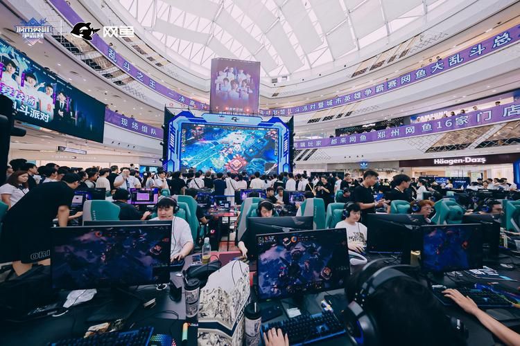 英雄联盟活动中心：最新活动奖励速递，赶紧来领取！