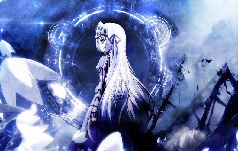 优克莉伍德·海尔赛兹：银发萝莉的魔法与温柔