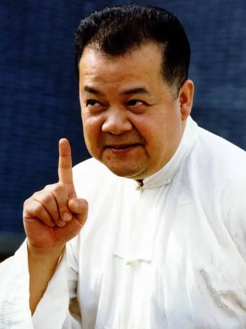 金荣中国：13年老牌平台，安全可靠的贵金属投资选择