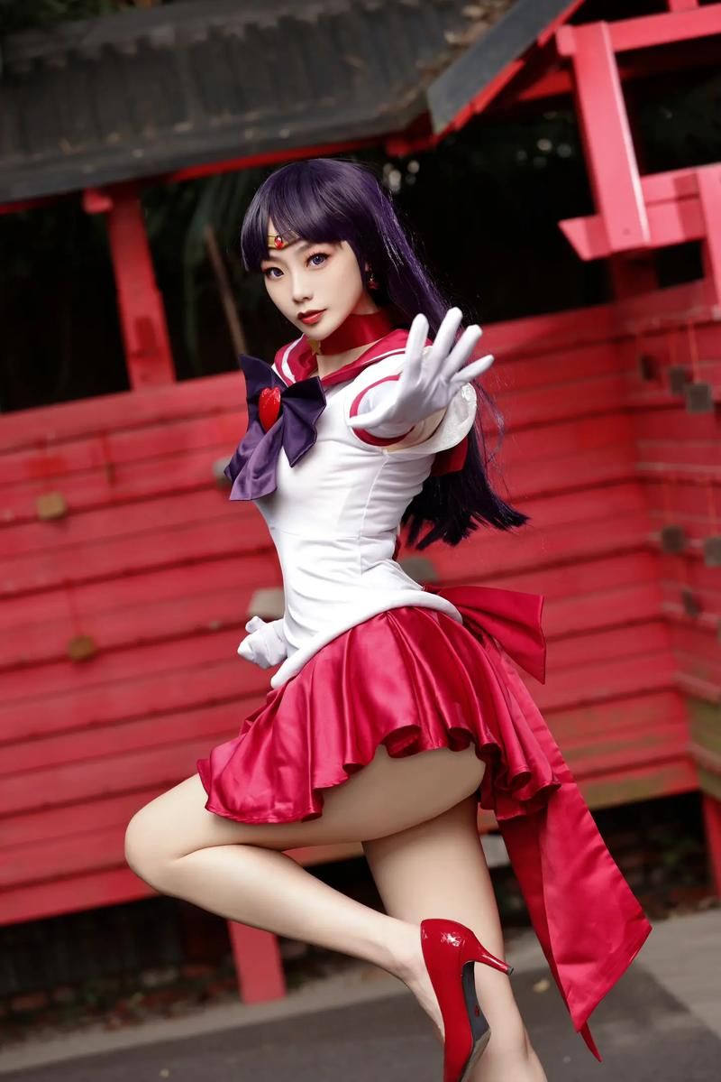 Cosplay大赛火热来袭，快来展现你的二次元魅力！