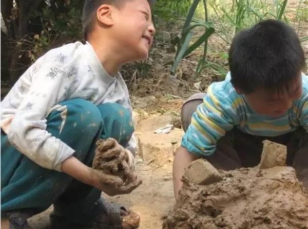 玩泥巴的游戏大全,小时候玩泥巴的乐趣都在这!