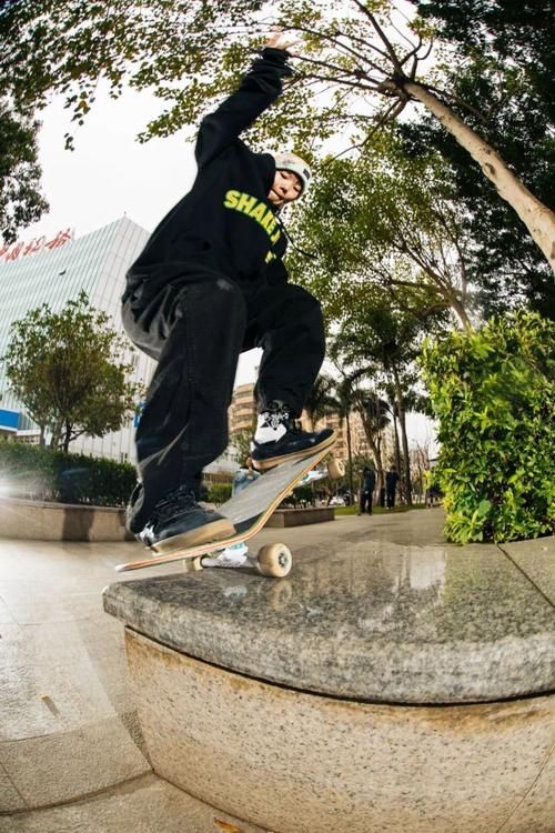 真实滑板游戏手机版下载，随时随地畅玩体验！