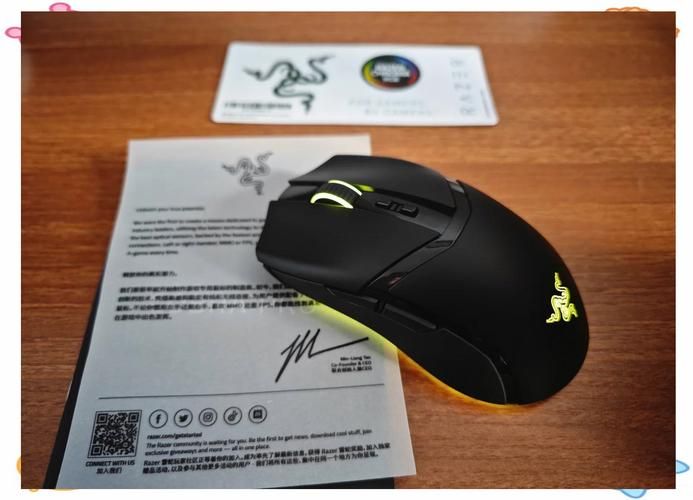 眼镜蛇模拟器游戏怎么玩？新手快速上手攻略！