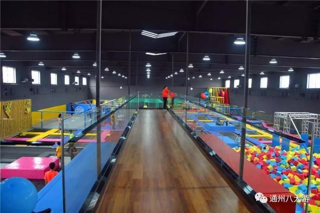 老年游戏活动大全集，室内室外都能玩个痛快！