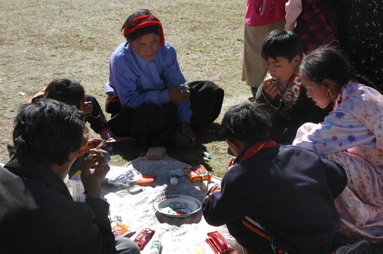 藏族骰子游戏在哪下载?官方版本看这里!