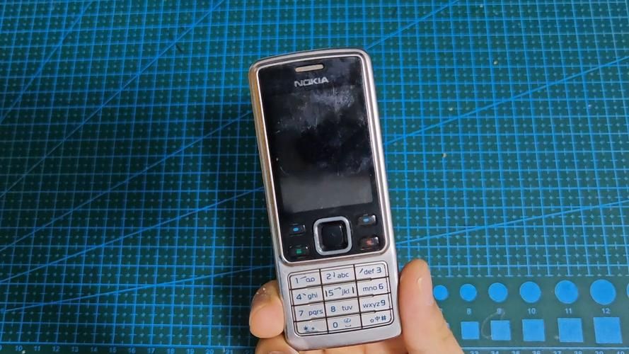 诺基亚6300还能玩啥?这些游戏让你停不下来!