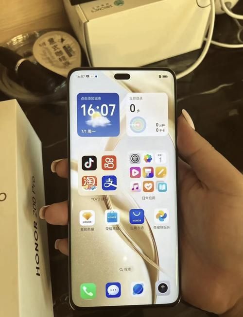 谁说便宜没好货?1000元左右的游戏手机也能起飞!