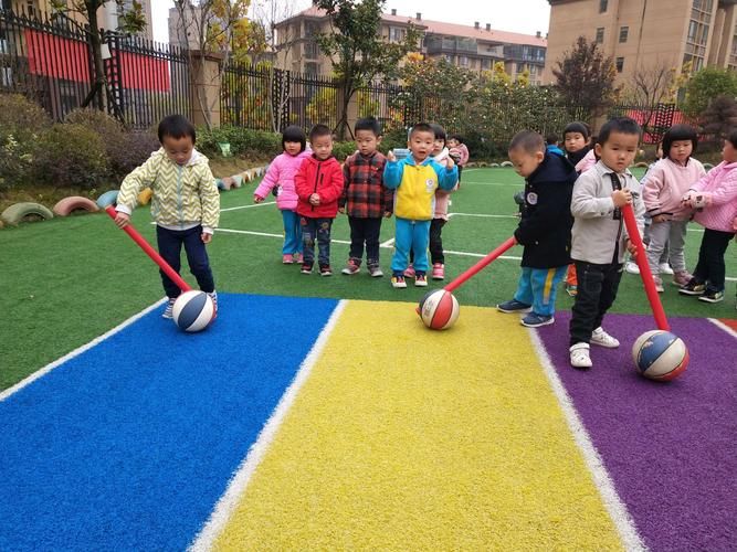 赶小猪游戏视频太好玩了!看完这个你就知道!