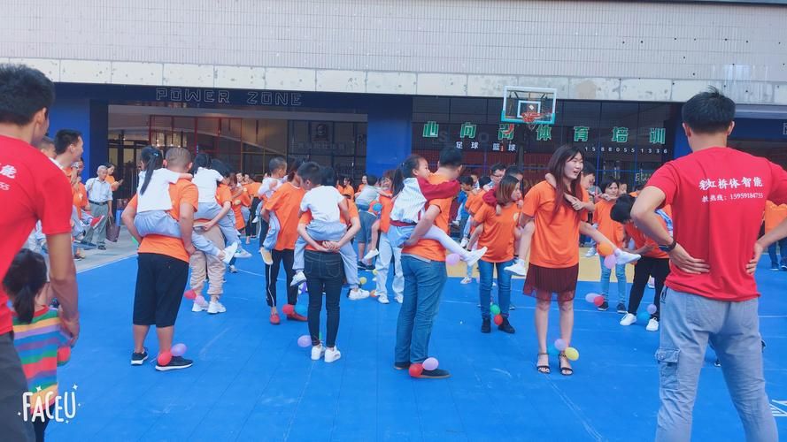 踩气球亲子游戏有技巧，掌握这些让孩子玩得更尽兴！