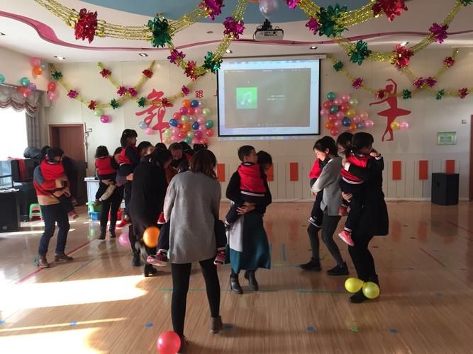 踩气球游戏背景音乐怎么选？节奏感强的更合适！