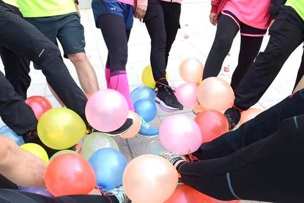 踩气球游戏还能这么玩?这些创意名字和玩法学起来!