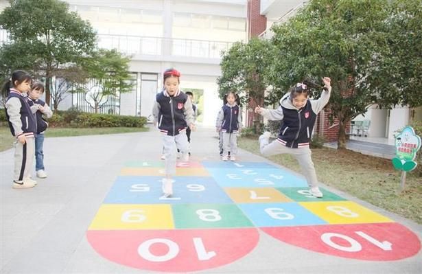 适合一年级课间游戏有哪些?这几种安全又有趣!