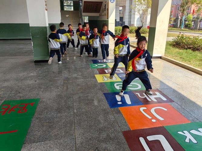 适合学生集体玩的游戏,让班级活动更有趣!