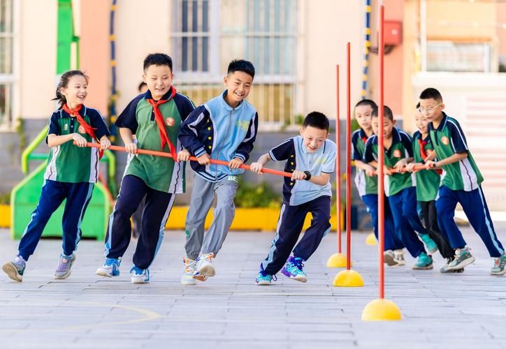适合小学生的班级体育游戏，简单又好玩！