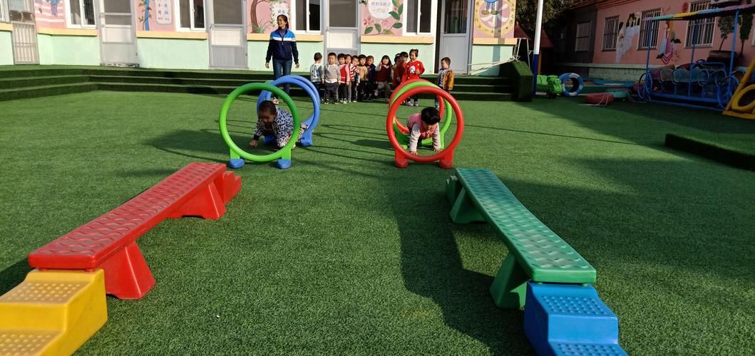 适合小小班的游戏有哪些?让孩子快乐成长!