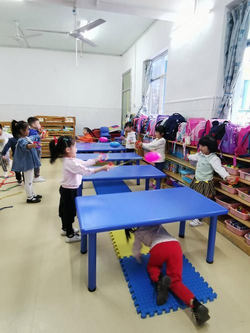 适合幼儿园的爬爬游戏，简单又有趣的室内活动！
