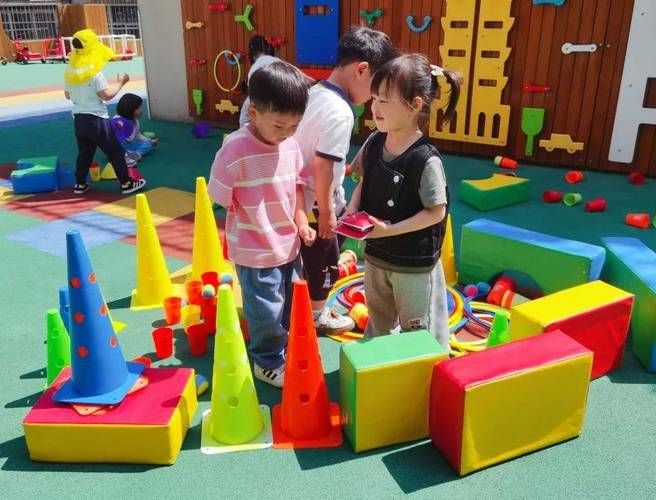 适合幼儿园饭后的小游戏，简单好玩不累人！