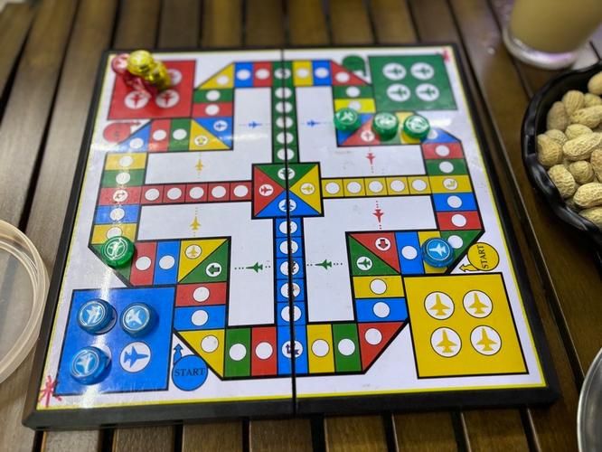 适合老师玩的游戏大盘点，休闲娱乐就靠它们了！